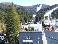 Brasov Apartament unic in Predeal – lux, vedere la partie cu terasa si parcare
