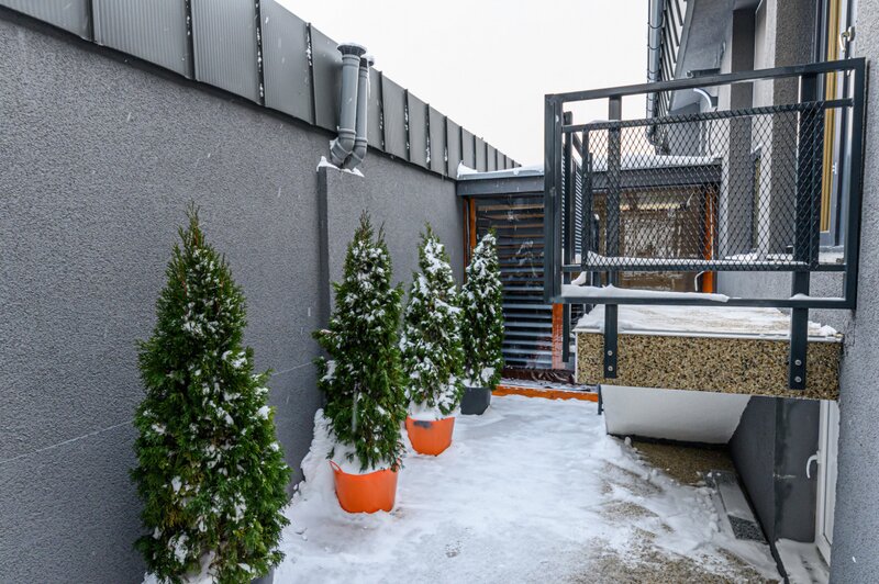 Brasov Apartament unic in Predeal – lux, vedere la partie cu terasa si parcare