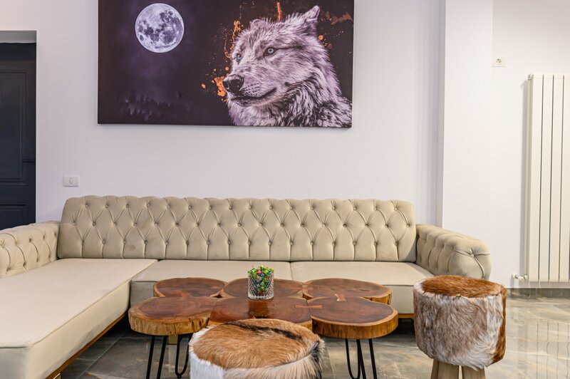 Brasov Apartament unic in Predeal – lux, vedere la partie cu terasa si parcare